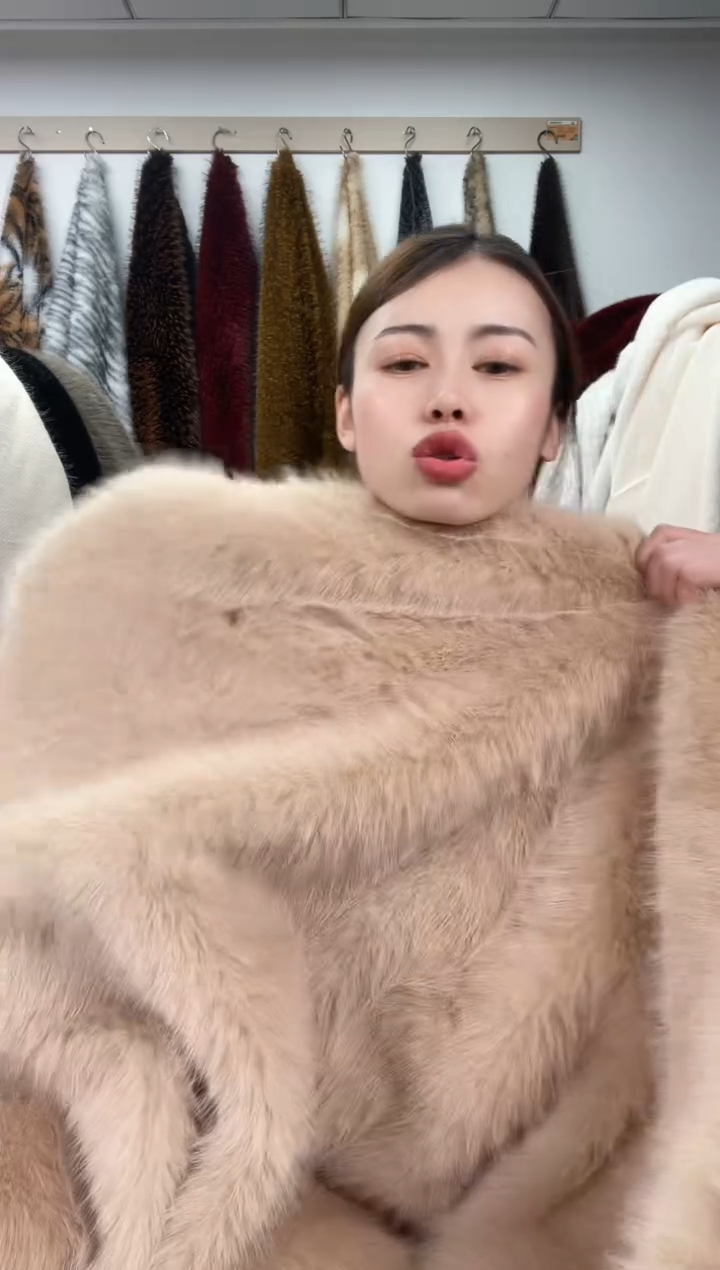 狐狸毛A197尺寸1.8*2