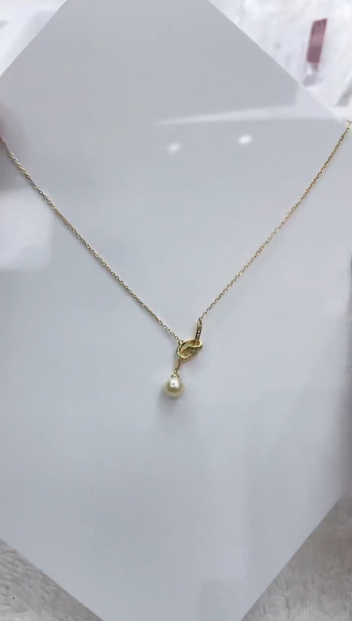 【闪购商品】海水珍珠颈饰银S925镶嵌海水珍珠项链