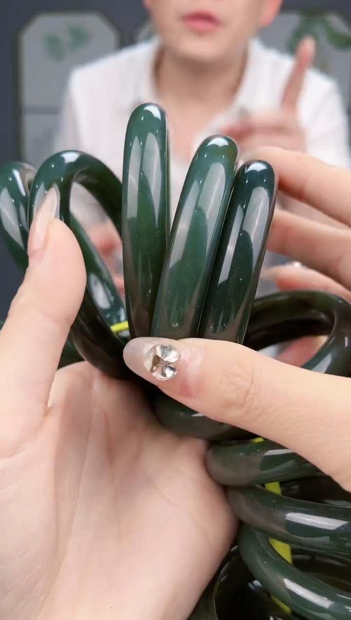 【闪购商品】和田玉颈饰未镶嵌AA多样性发货 拍一发一52-62