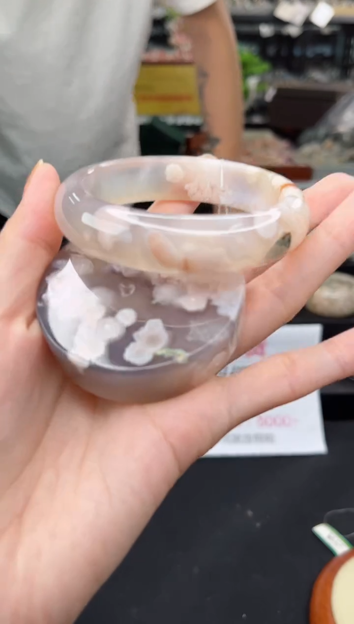 【闪购商品】石英质玉手镯未镶嵌60圈口（赠品镯心）3931310