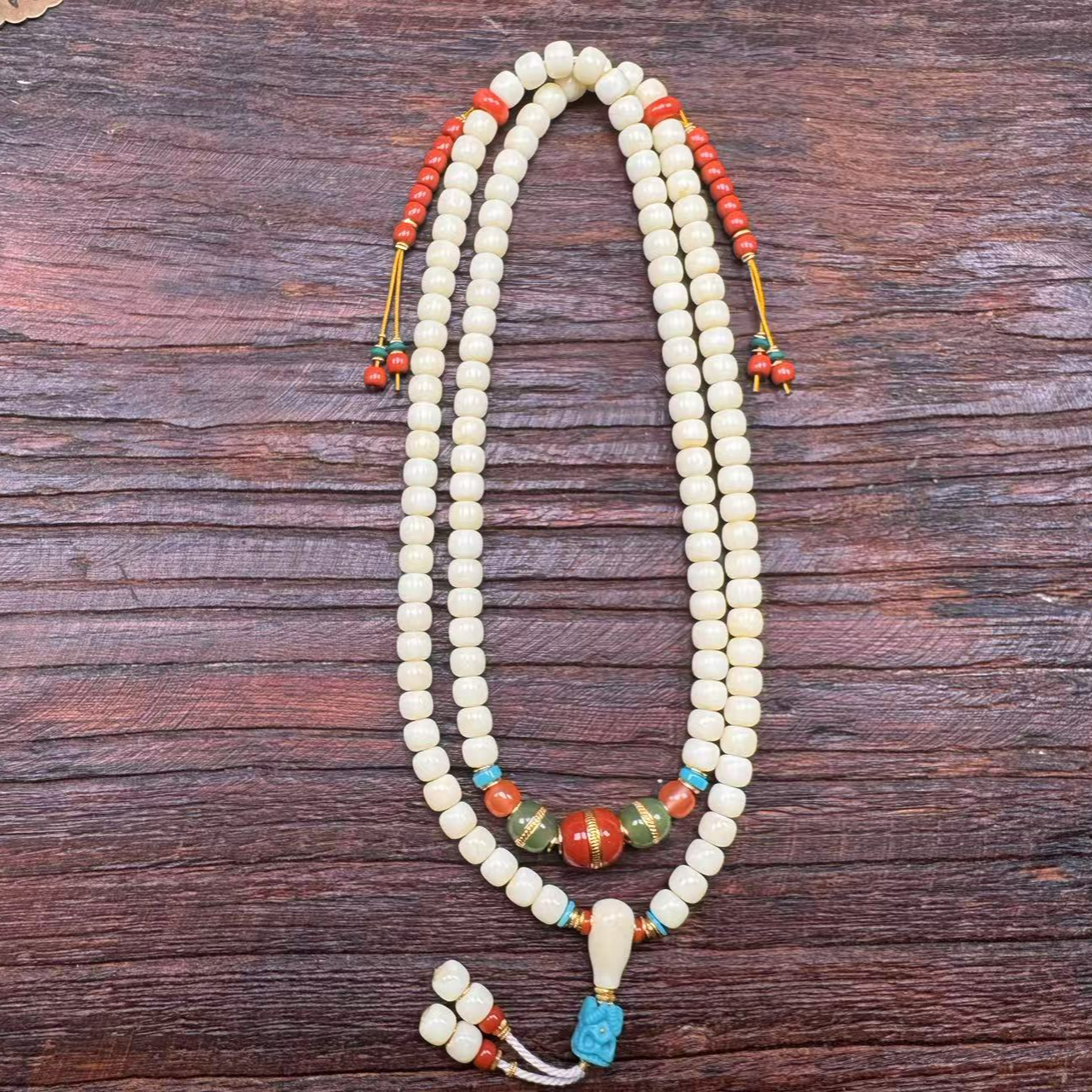 蜜蜡脖挂       309