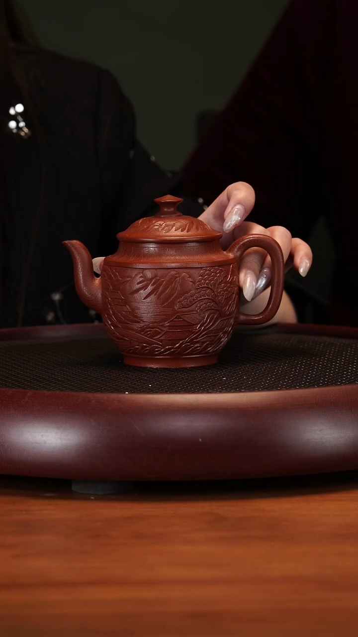 【闪购商品】紫砂茶壶2-84YJB浮雕宫灯大红袍290cc