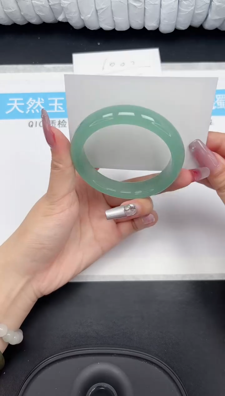 【闪购商品】石英质玉手镯未镶嵌26-59