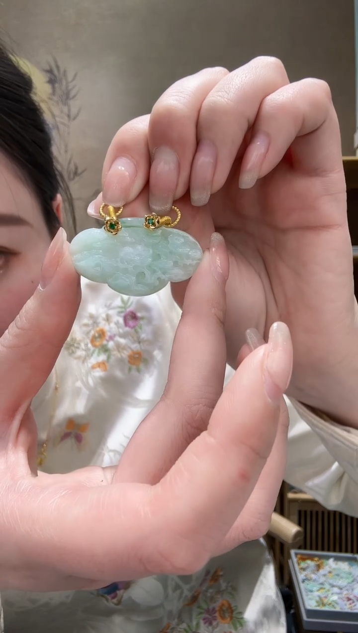 【闪购商品】翡翠耳饰未镶嵌吊坠