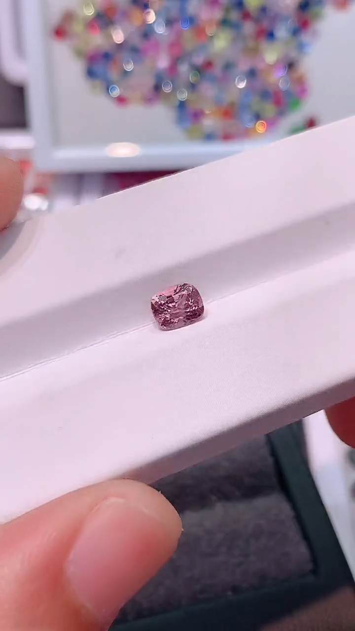 【闪购商品】尖晶石裸石未镶嵌9/1.19