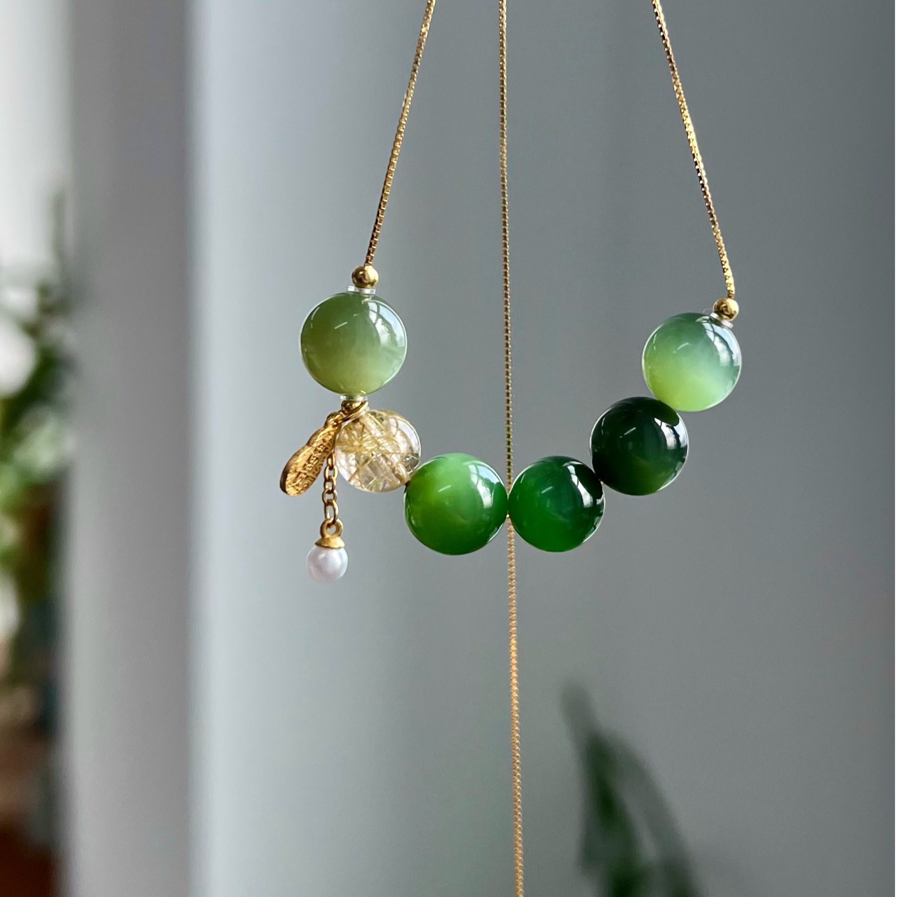 俄碧多宝白猫金丝猫绿猫菠菜猫鸭蛋青项链 KT25062226