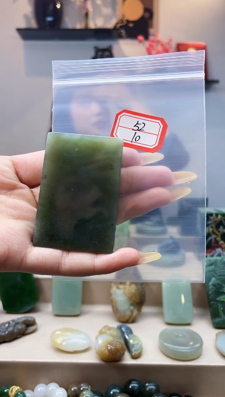 未镶嵌和田玉挂件1