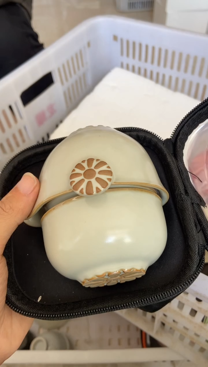 杯子瓷无运费险有瑕疵的摄影的产品有使用过的痕迹有点脏介意勿拍