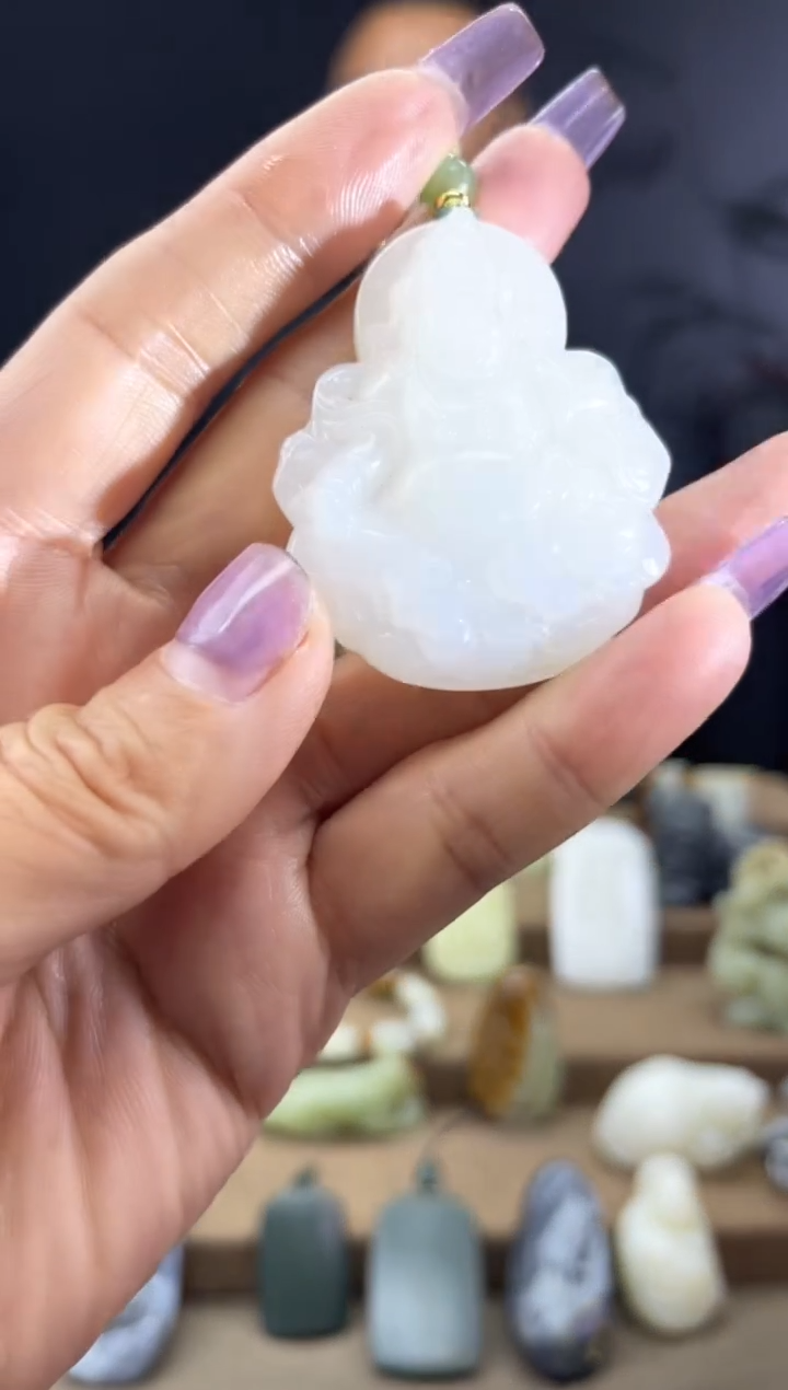 颈饰未镶嵌和田玉1