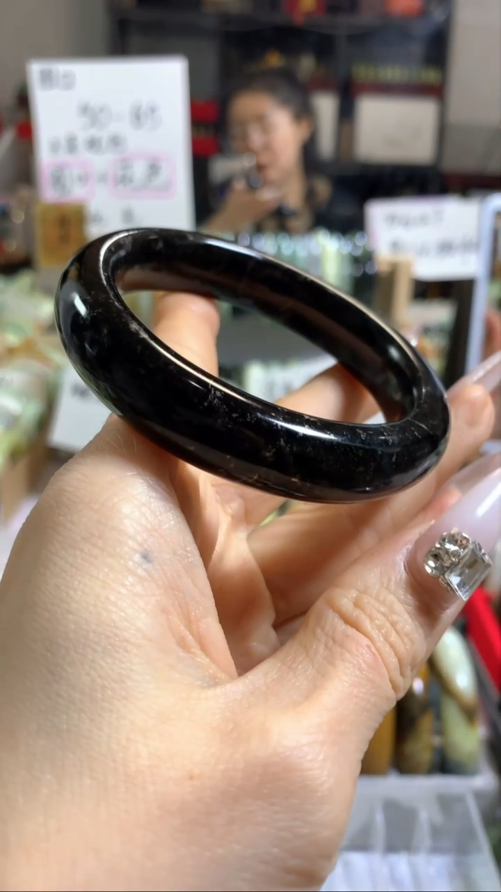 未镶嵌岫玉手镯39 56+