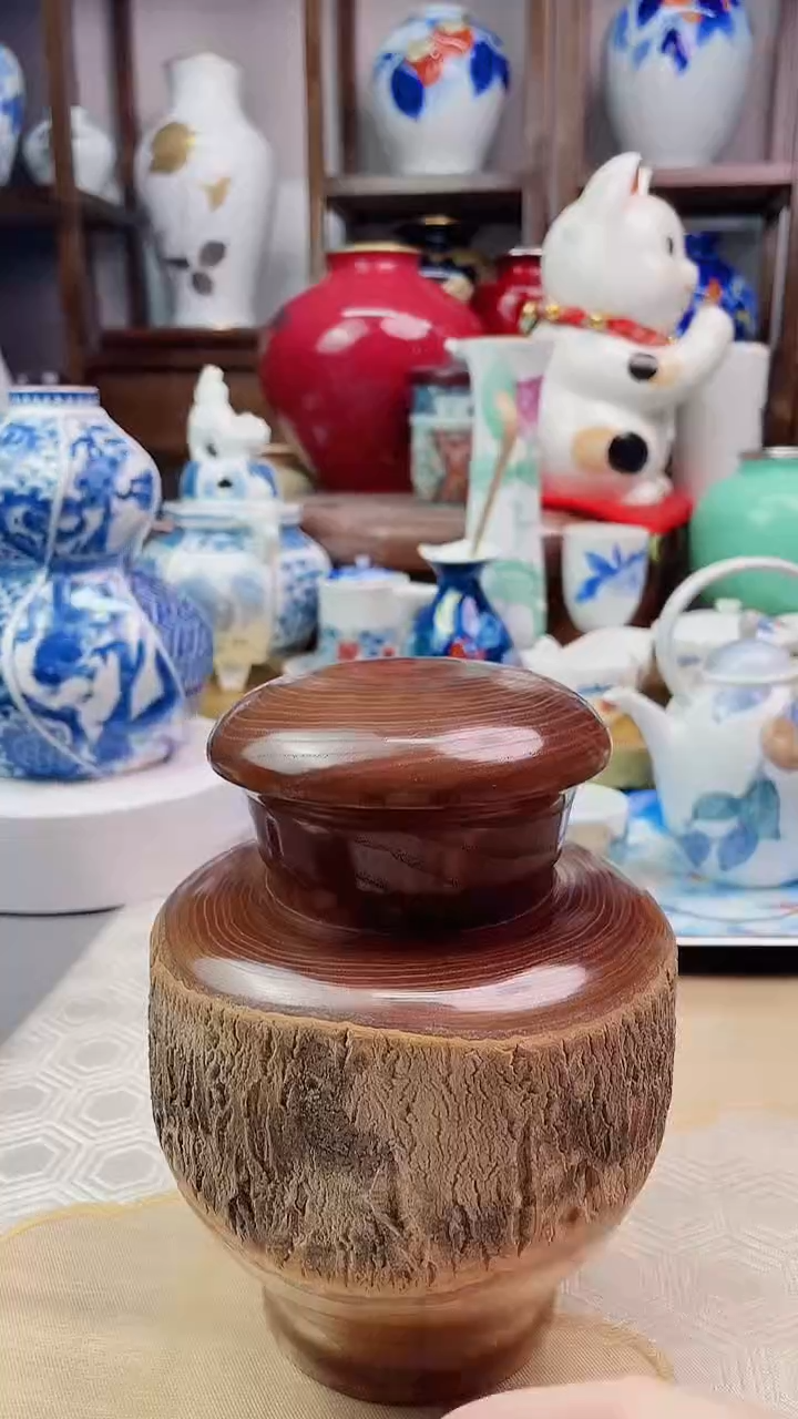 【闪购商品】盘日产实木茶叶罐