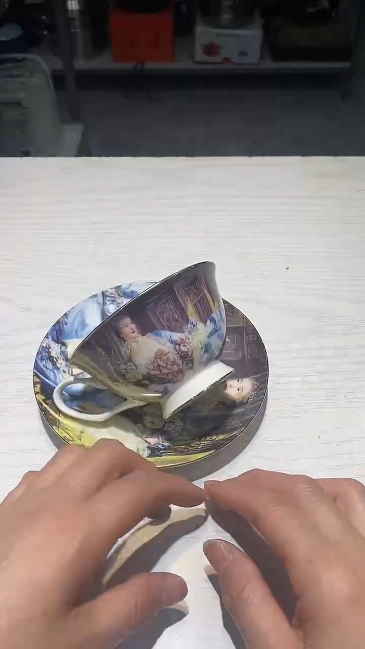 瓷片生活的本意就是开心@@1