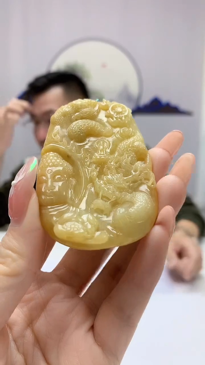 【闪购商品】定制翡翠未镶嵌5152DD-毛货挂件