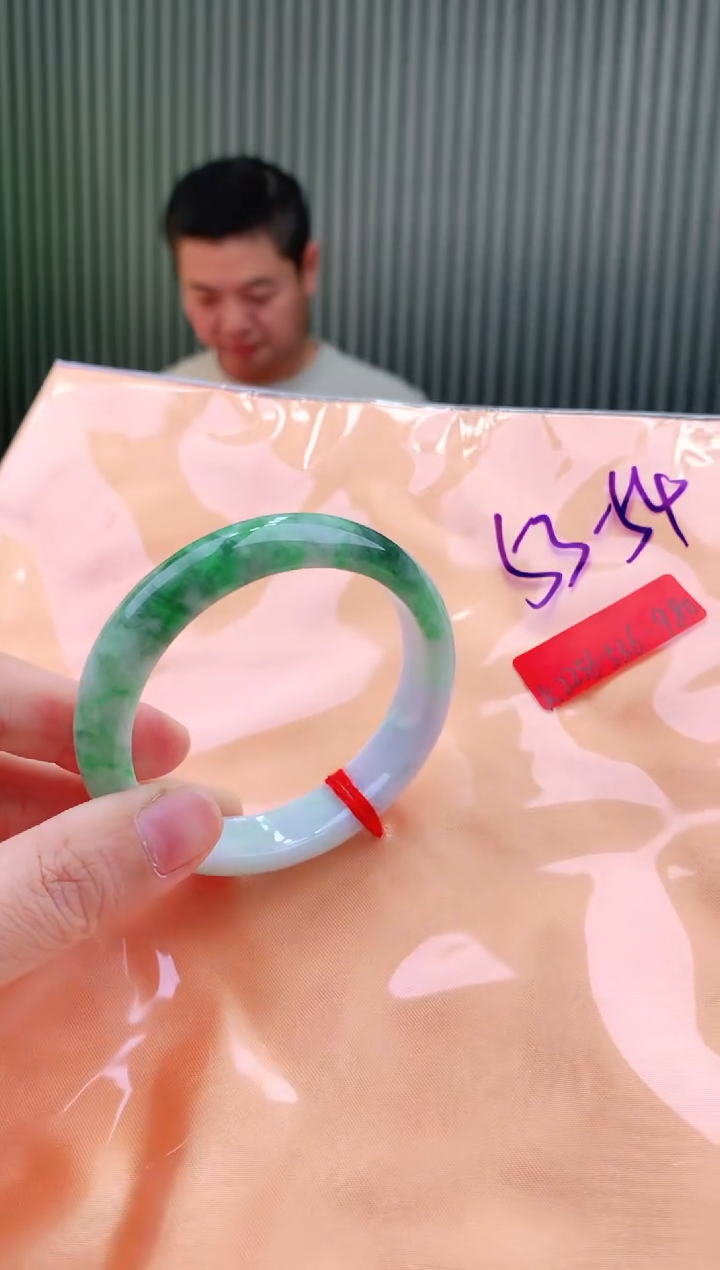 未镶嵌手镯翡翠111