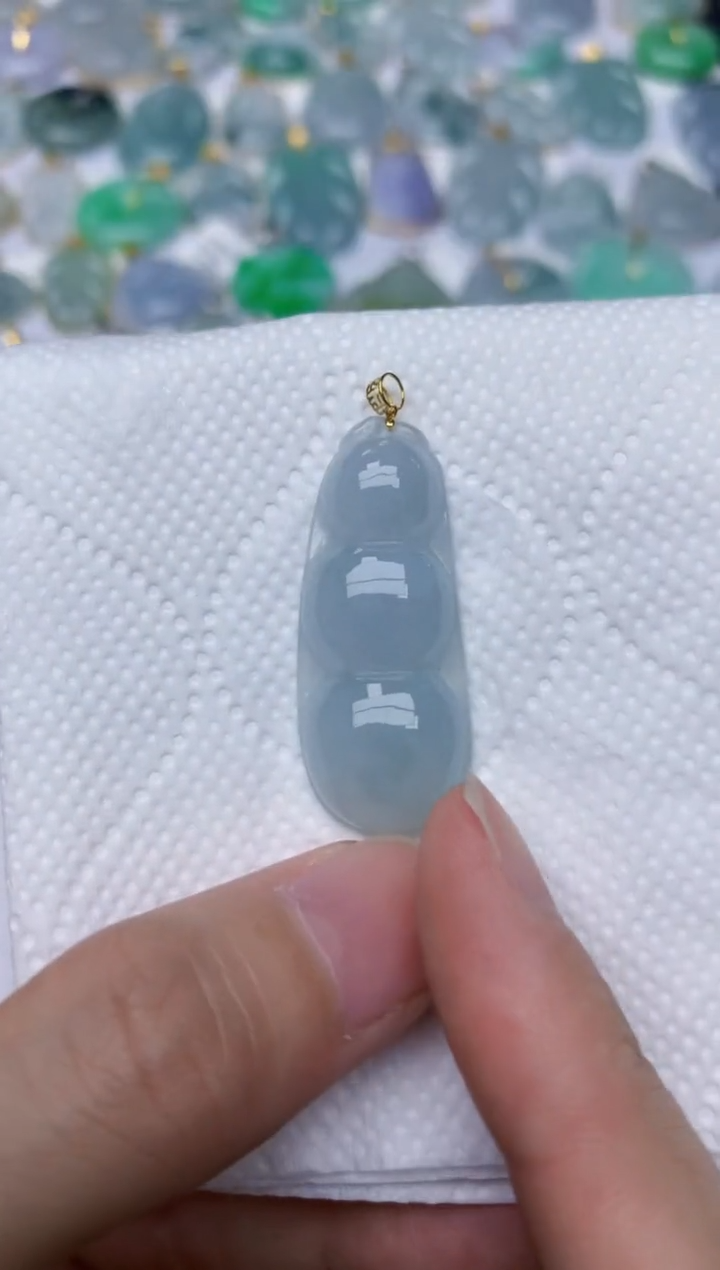 翡翠18K金镶嵌颈饰天然A货翡翠