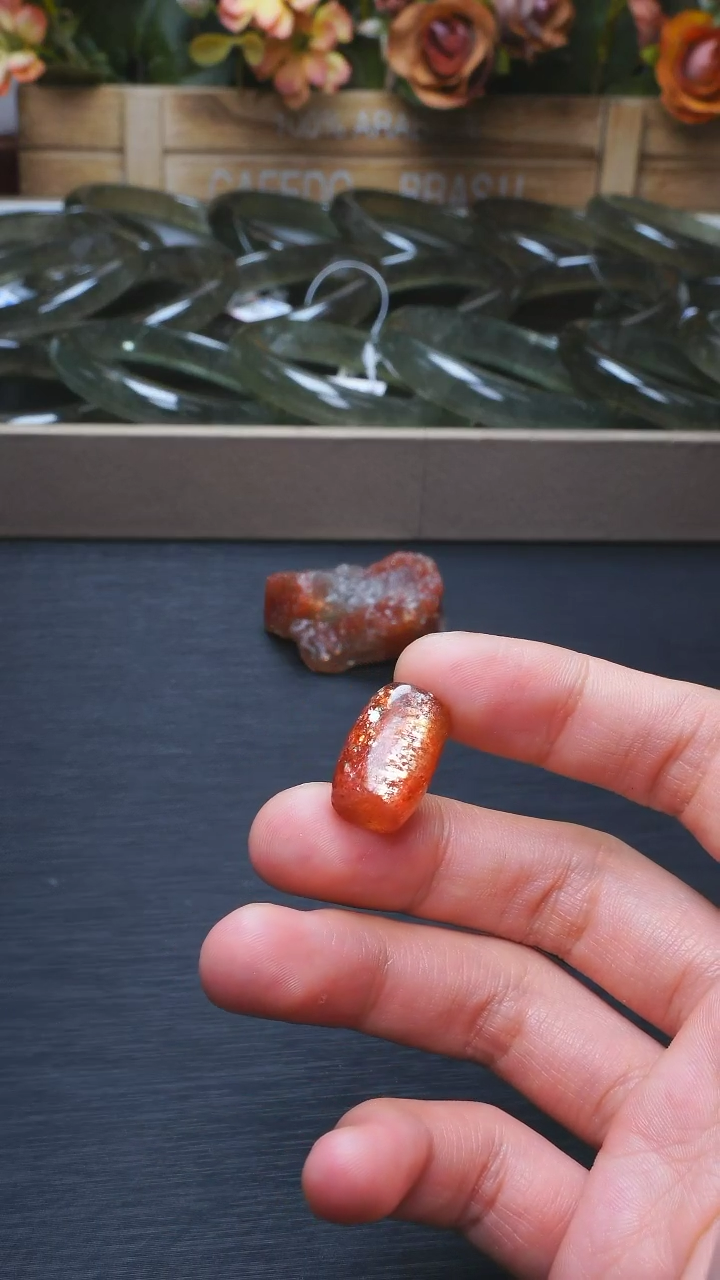 【闪购商品】长石L018金太阳桶珠12mm未镶嵌多样性发其一