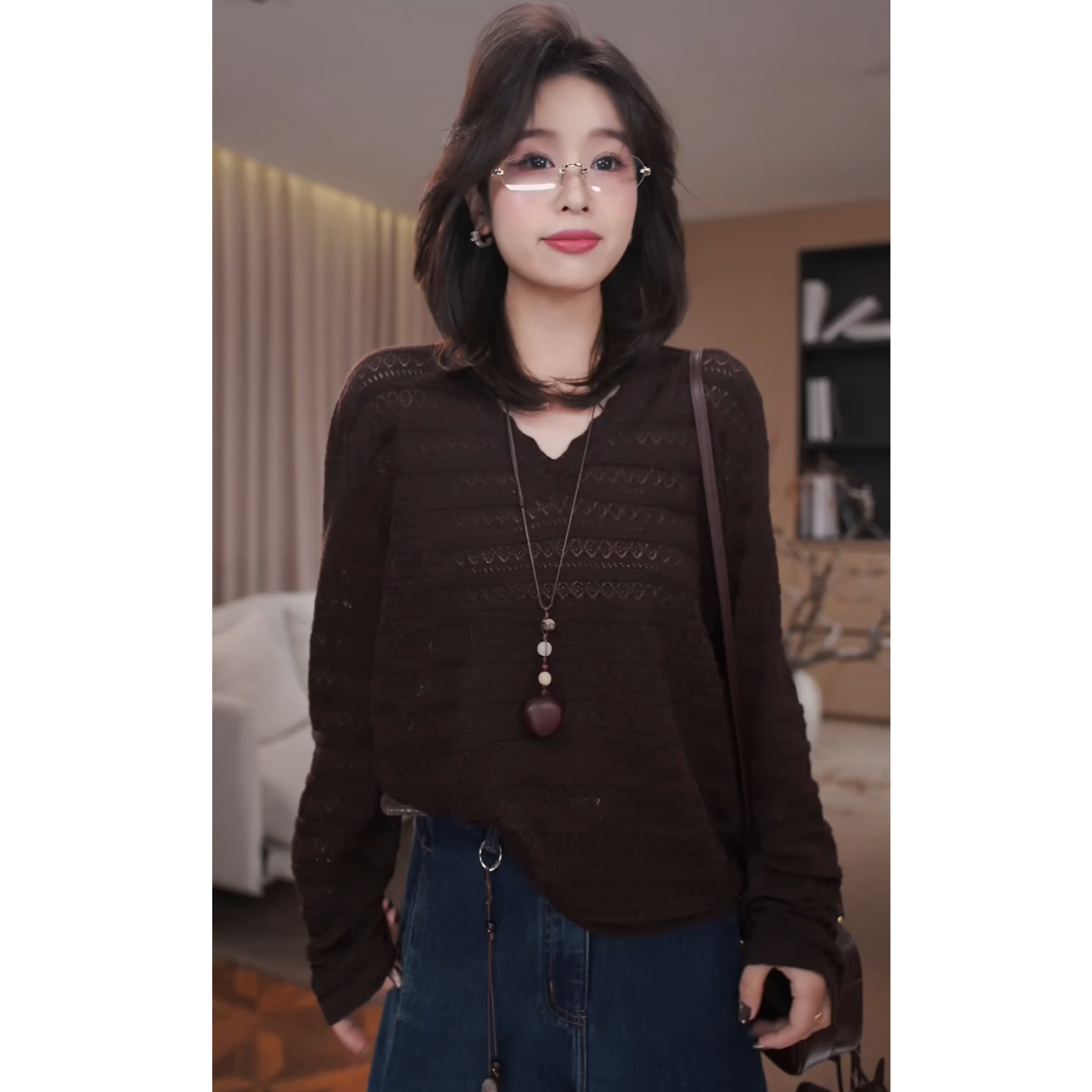 广州琴姐【棕榈花语】绵羊毛韩版镂空V领套头长袖针织衫女秋款 8081