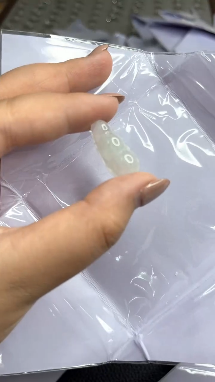 翡翠未镶嵌吊坠(不含链)3