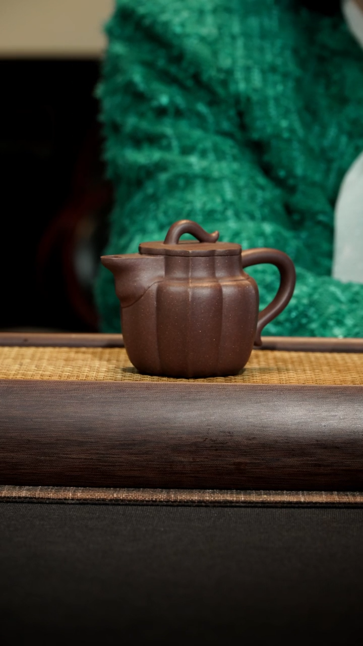 【闪购商品】紫砂茶壶平盖爱心菱花