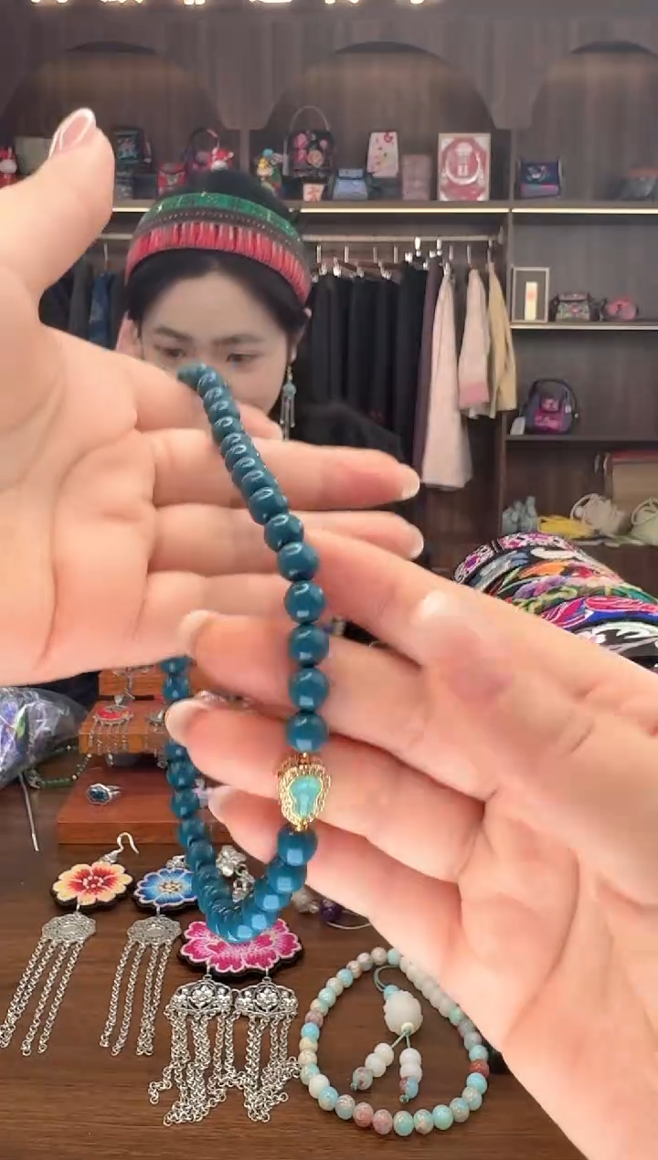 刺绣扶光苗绣传承18