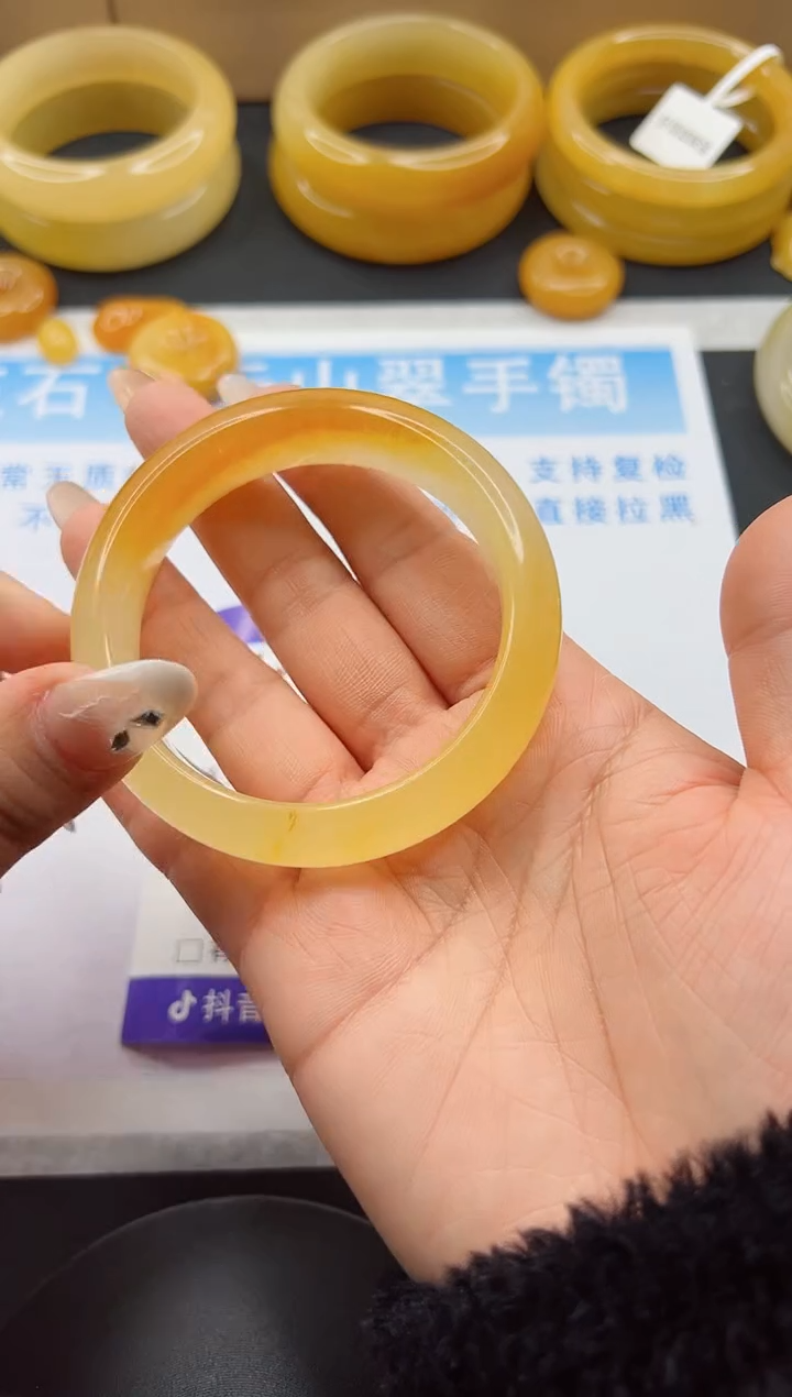 【闪购商品】石英质玉手镯未镶嵌656-57.3