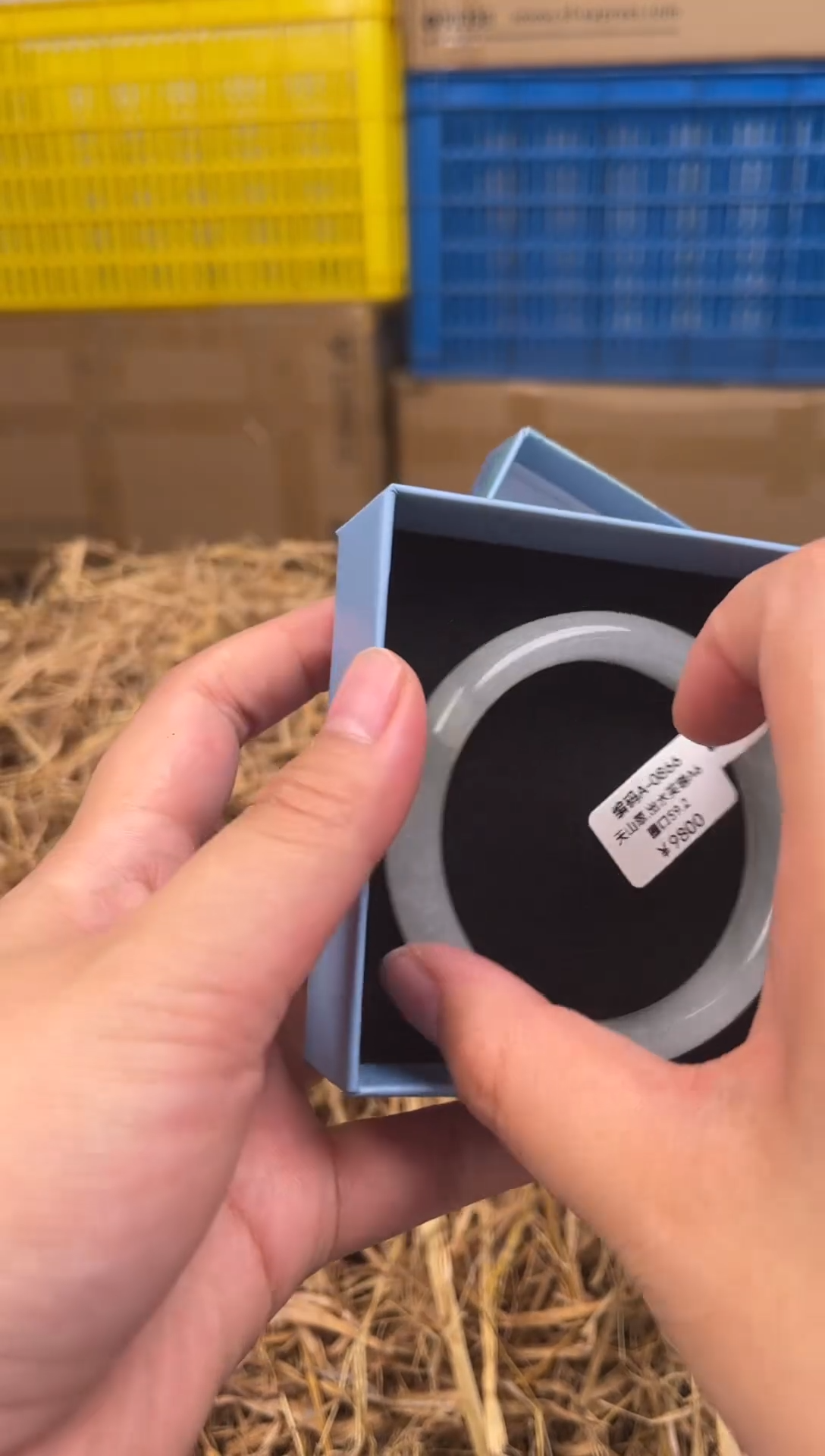 未镶嵌手镯石英质玉A-5986