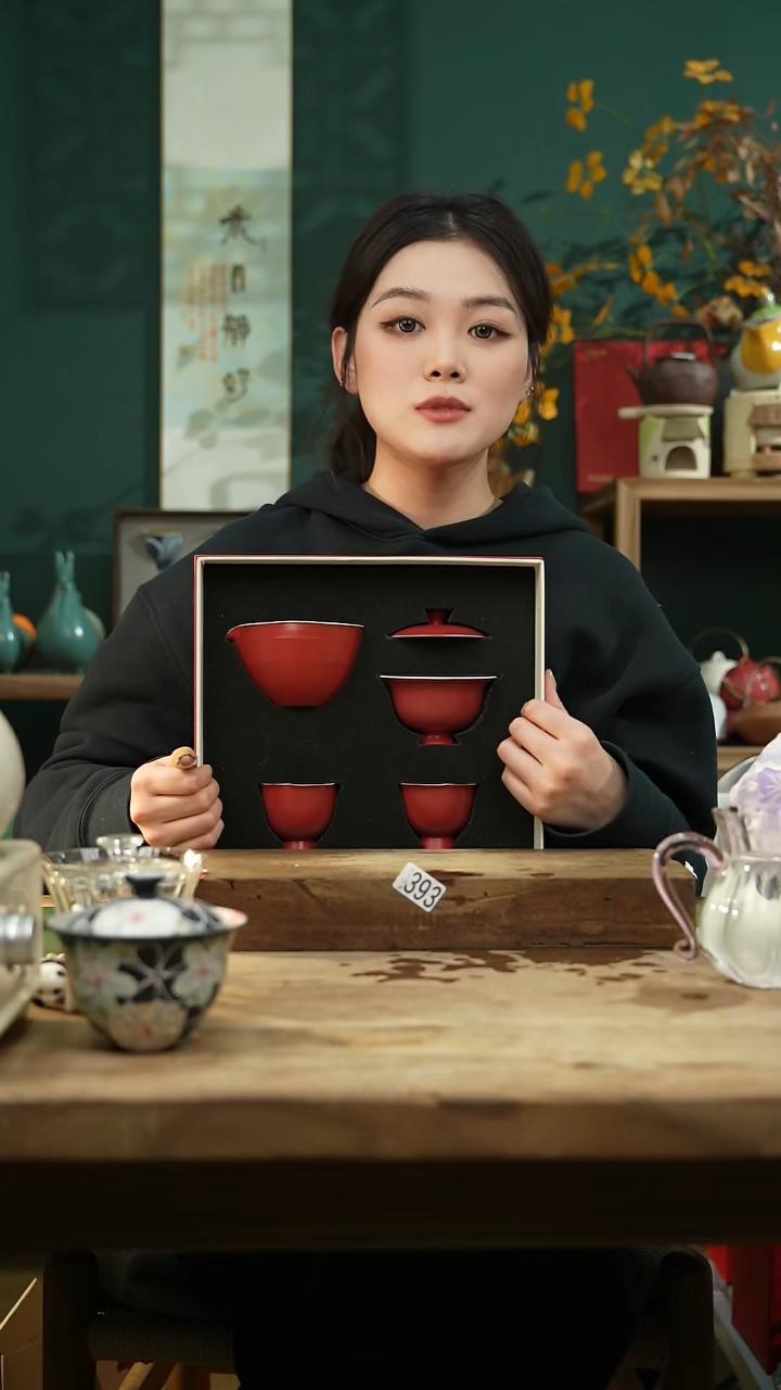 【闪购商品】瓷片宫墙红礼盒套组/设计师 牧渔 款