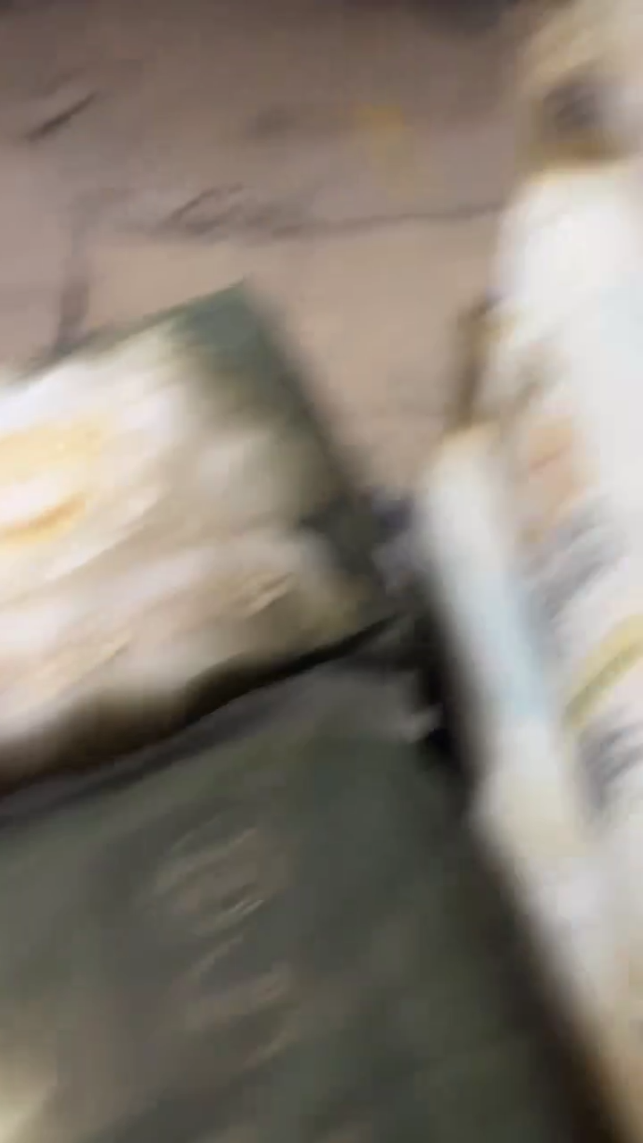 山茶花纸尿裤NB一包M一包