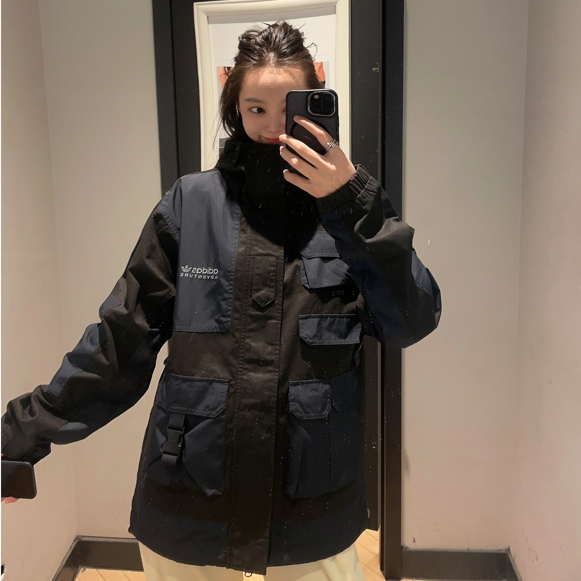 阿迪达斯三叶草运动外套男正品复古连帽多口袋休闲工装夹克HC0353