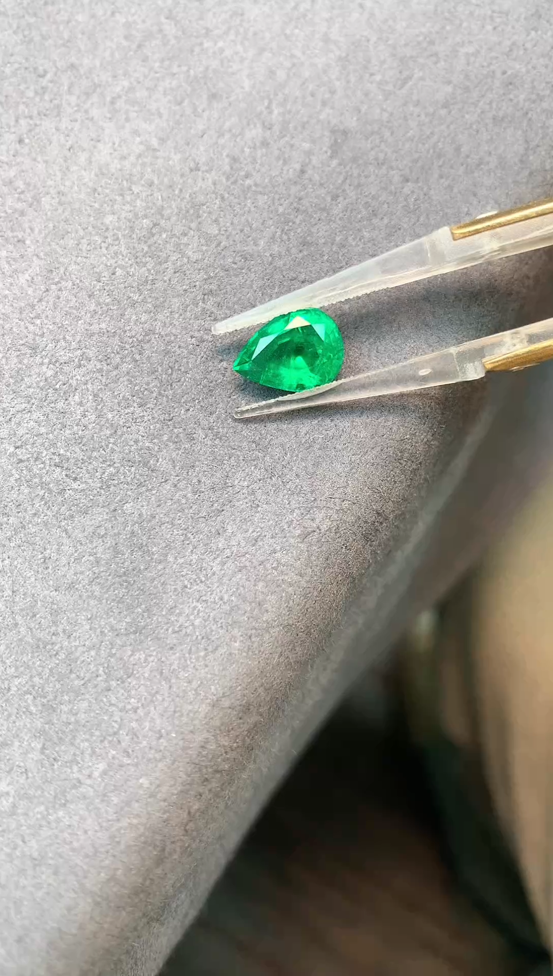 【闪购商品】祖母绿裸石未镶嵌2.55克拉