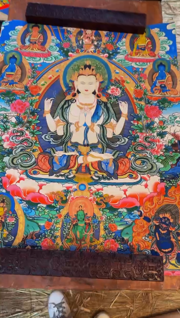 装裱画精品手绘唐卡链接--A112四臂观音