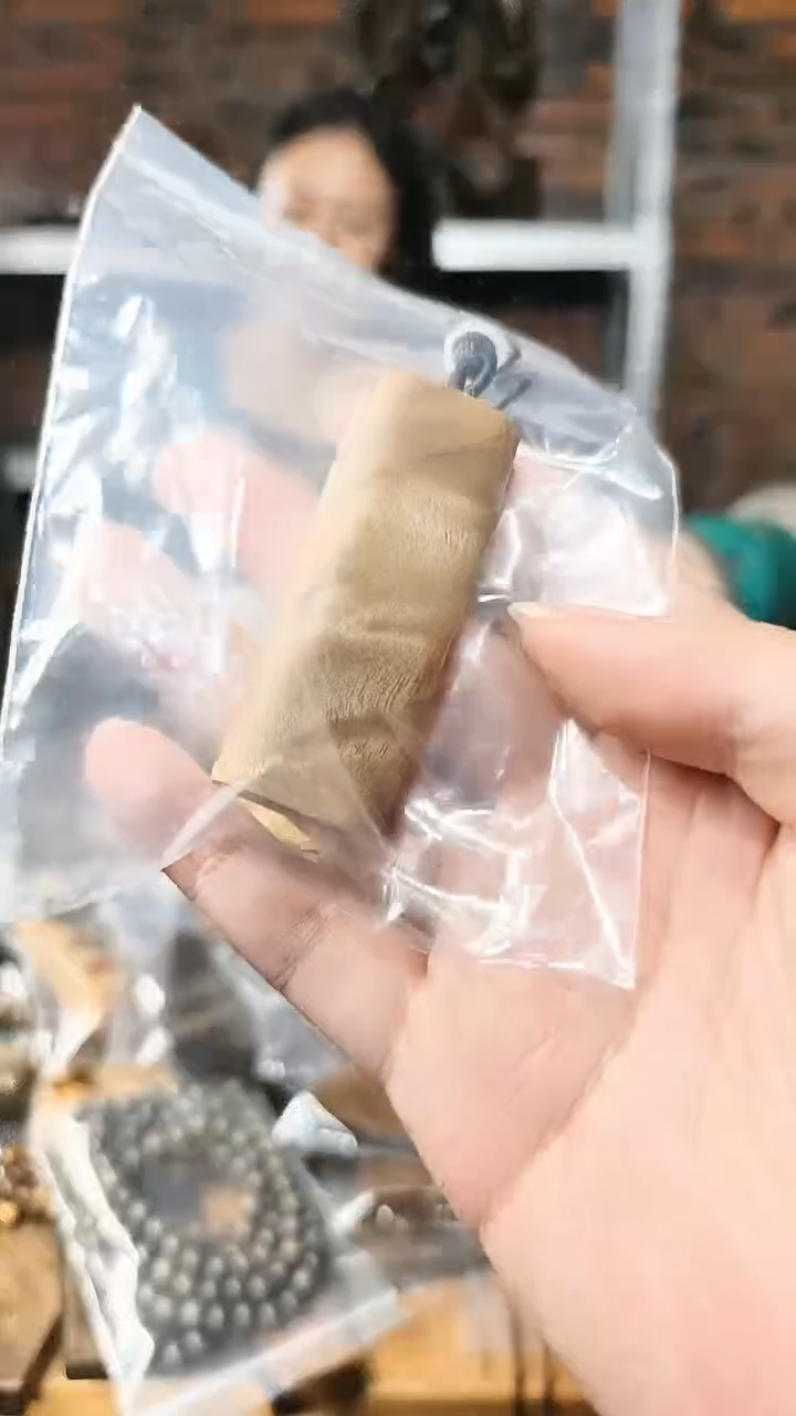 【闪购商品】金丝楠无事牌手把件