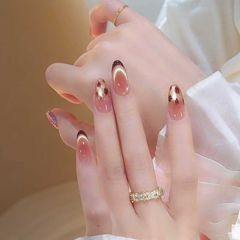 新款秋冬穿戴甲用品直播高级显白美甲批发气质裸色中长款金色