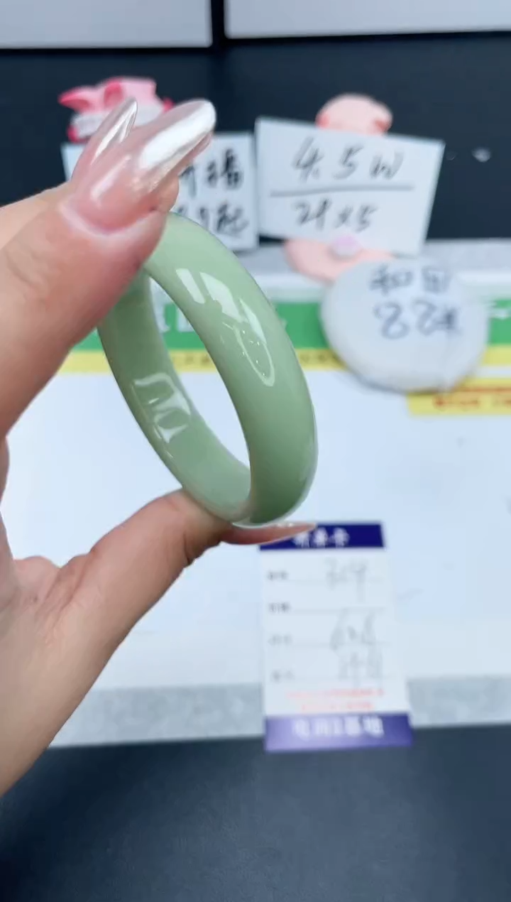 【闪购商品】石英质玉手镯未镶嵌314-60.8