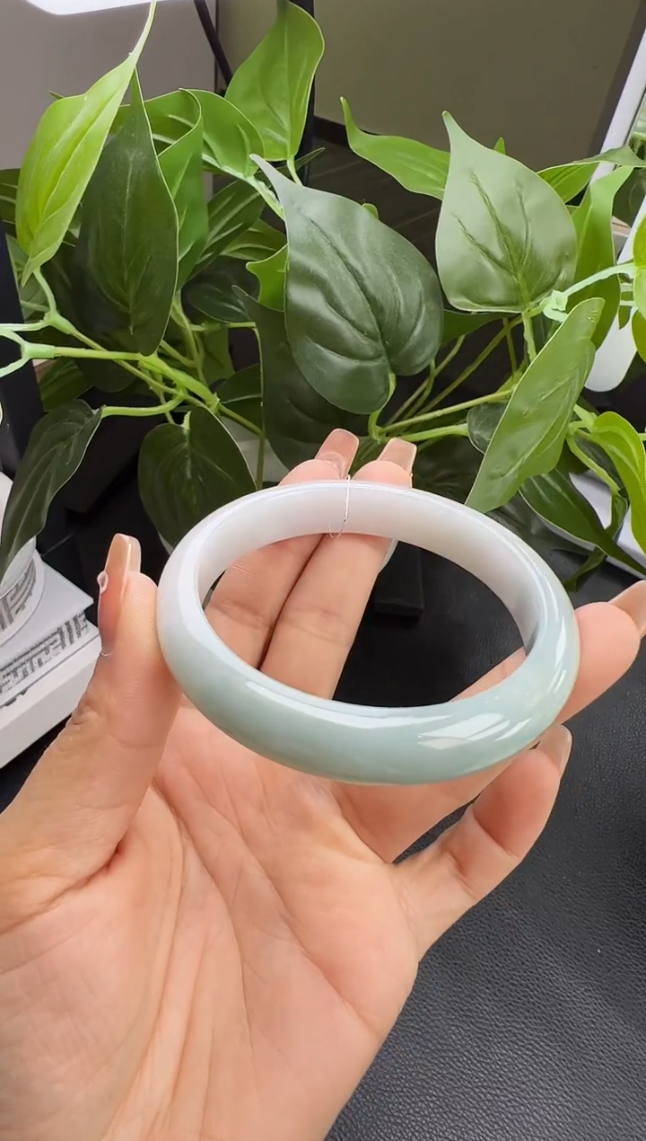 【闪购商品】翡翠手镯未镶嵌K651-7 手镯 56-57圈