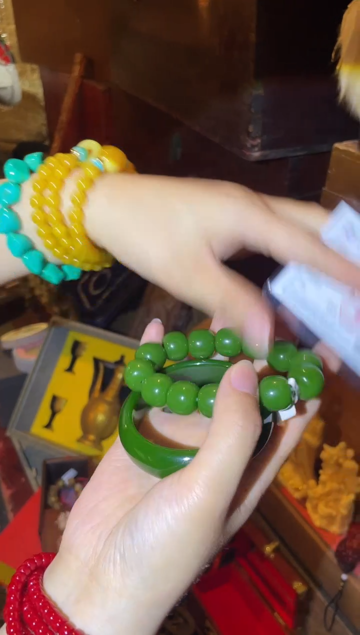 和田玉未镶嵌挂件和绿桶川+单个和绿