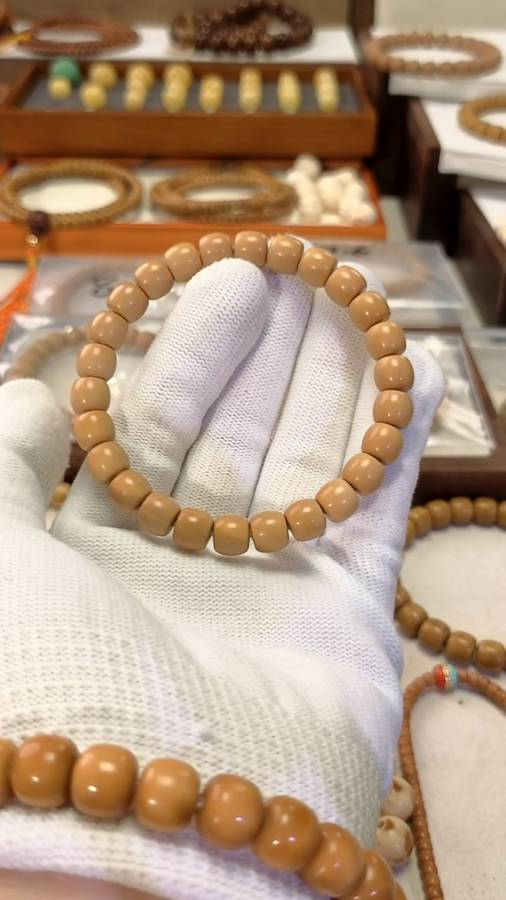 【闪购商品】橄榄核手串cy  8.7核尖手串保真