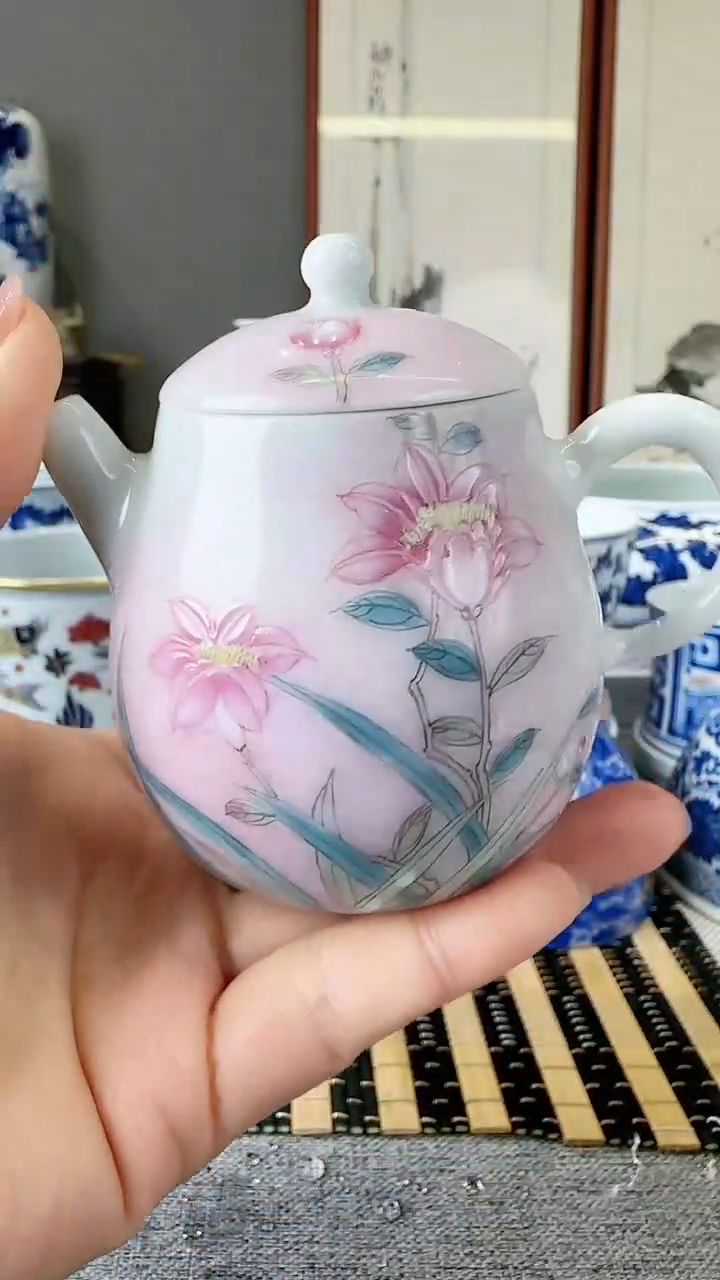 【闪购商品】摆件景德镇手工手绘茶壶