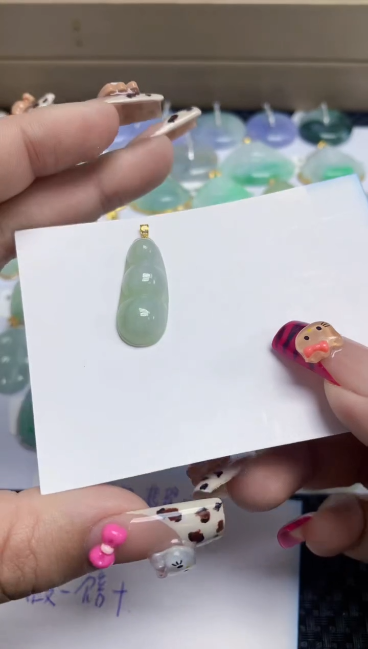 【闪购商品】翡翠颈饰18K金镶嵌29天然A货翡翠