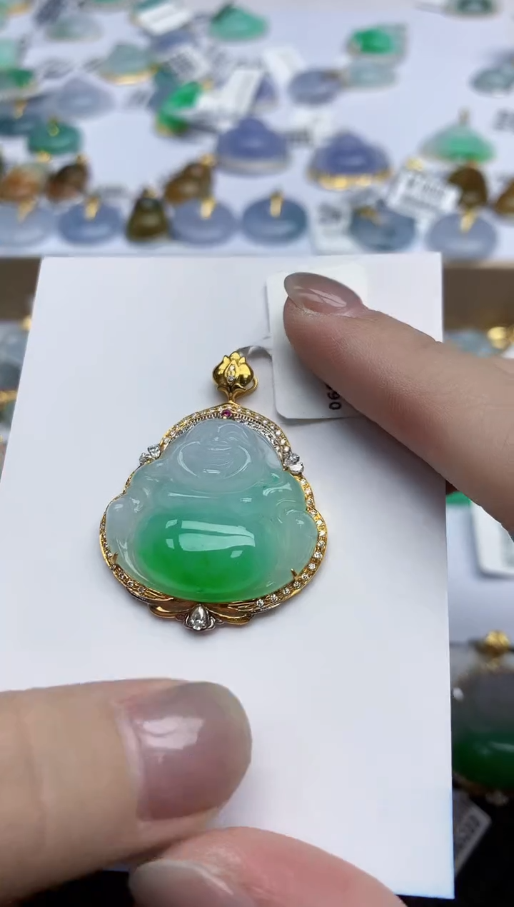 【闪购商品】翡翠颈饰18K金镶嵌天然翡翠A货