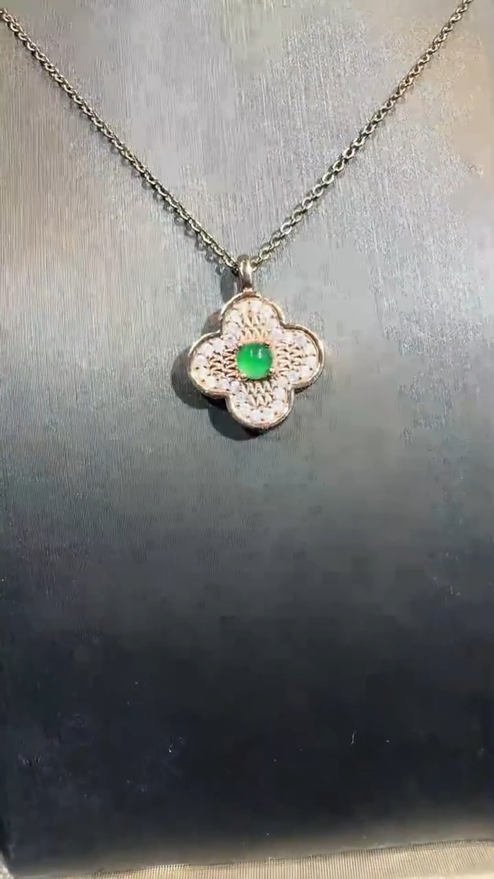 【闪购商品】翡翠吊坠(不含链)未镶嵌多样性发货其一不含链