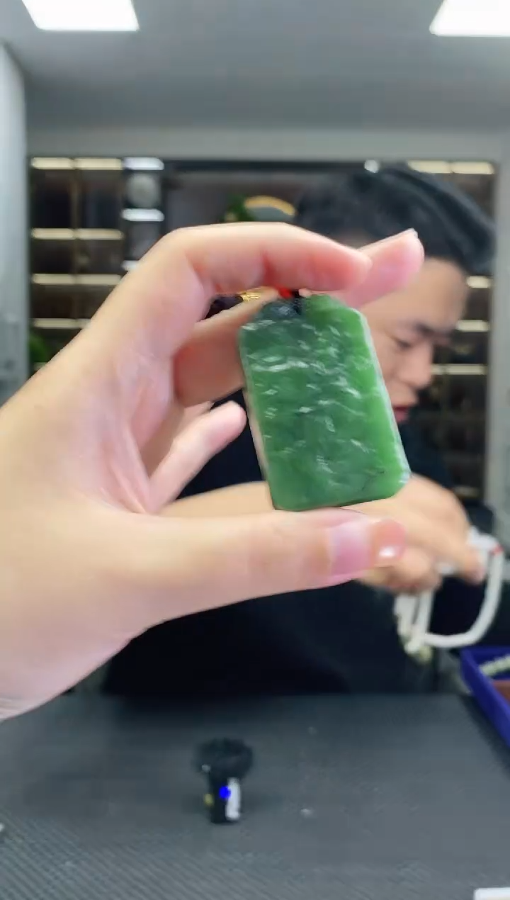 颈饰未镶嵌和田玉无事牌清货3