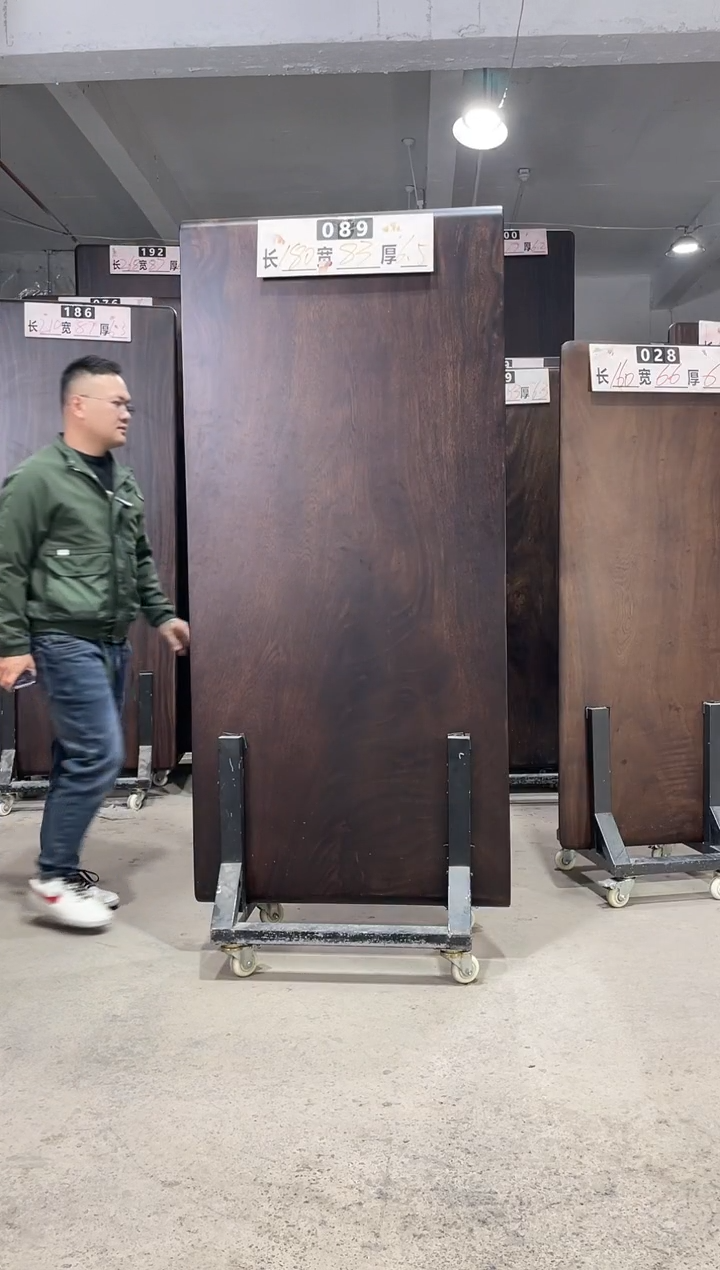 木韩****?南美胡桃木黑色089号180*83*6.5