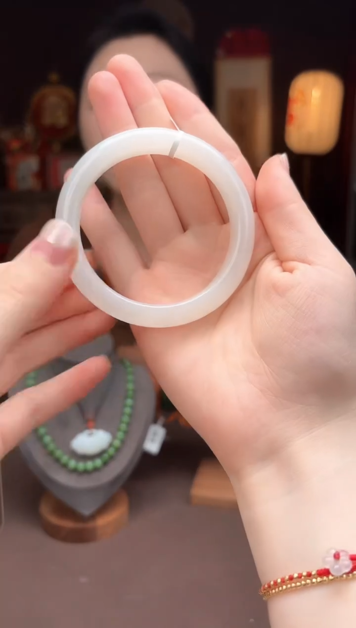 【闪购商品】和田玉OJ5手镯55~57mm未镶嵌-