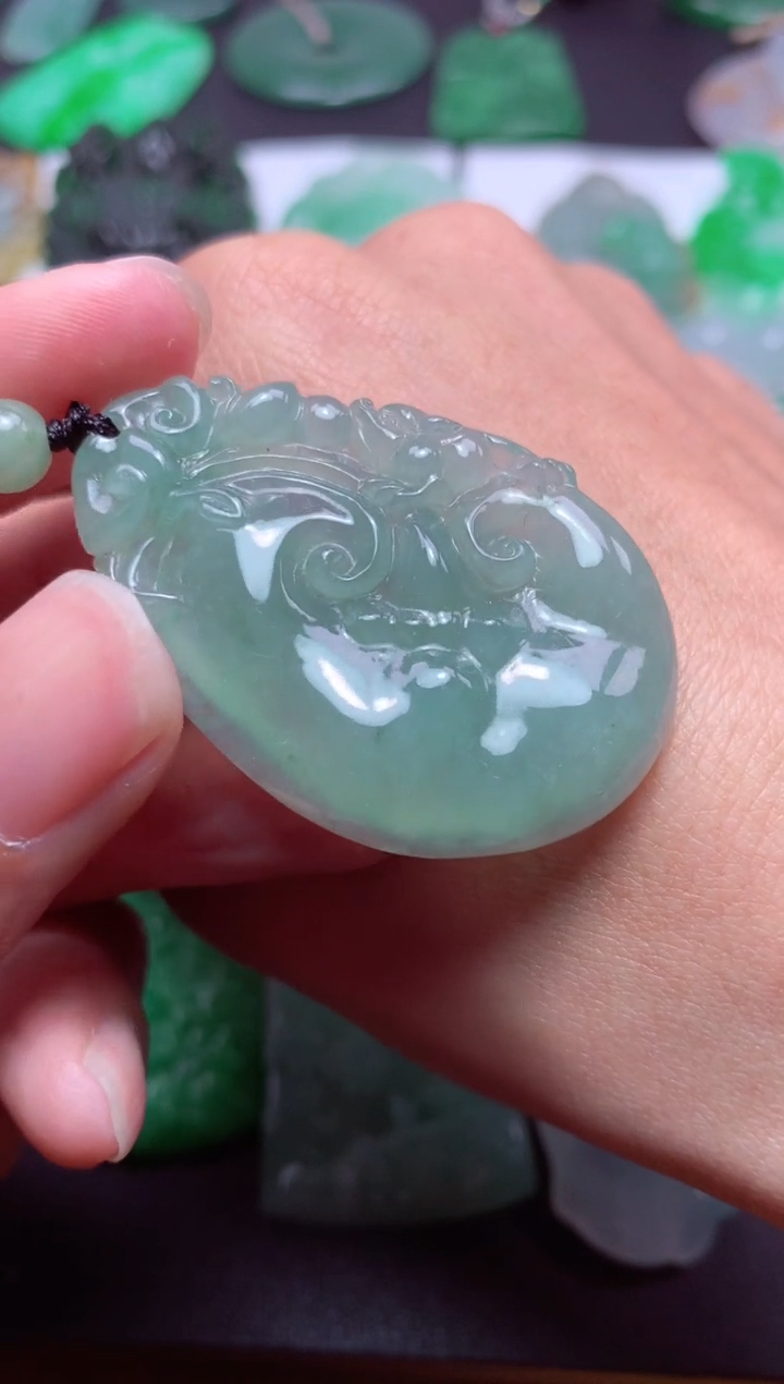 【闪购商品】翡翠颈饰未镶嵌天然翡翠