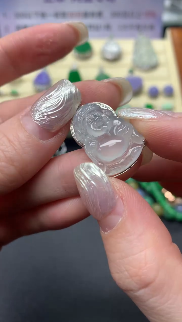 【闪购商品】翡翠吊坠(不含链)18K金镶嵌吊坠|2400+240