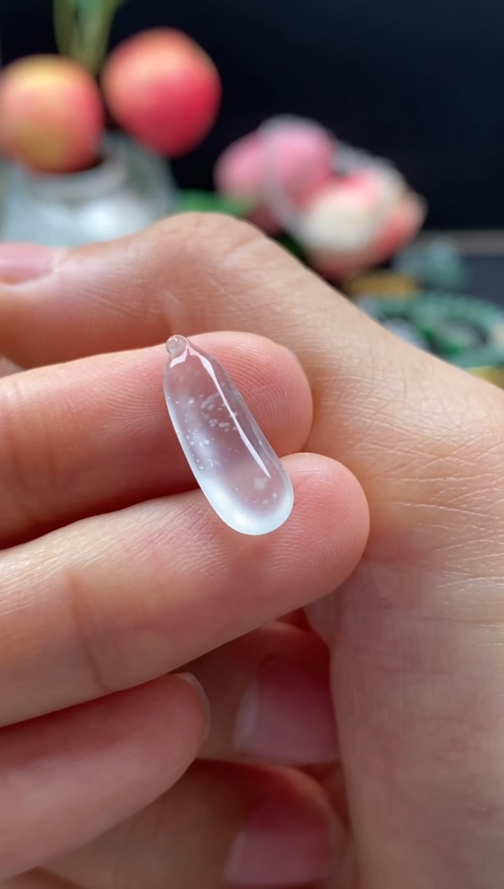 翡翠未镶嵌颈饰翡翠玻璃种福瓜