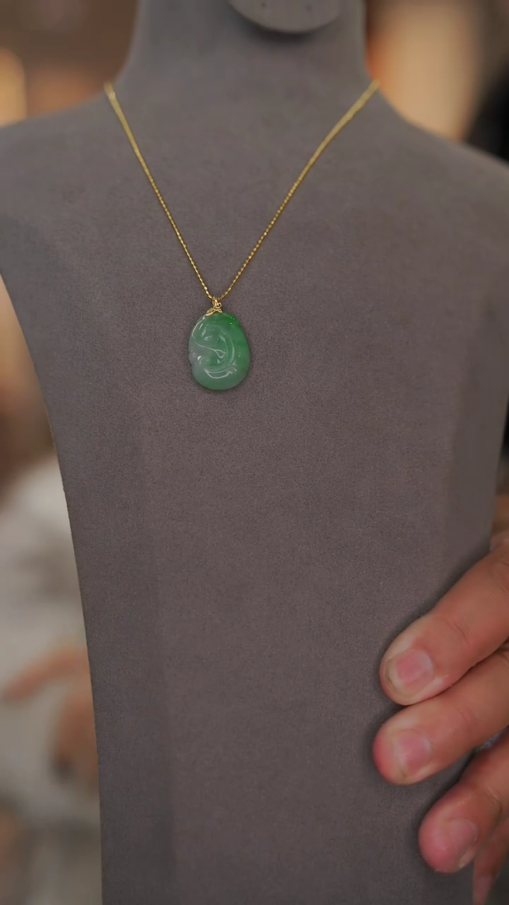 【闪购商品】翡翠颈饰18K金镶嵌赠送礼盒证书