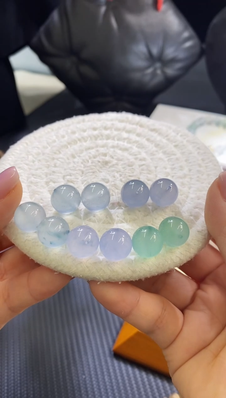 翡翠摆件未镶嵌5对（价格不同，多样性发其一）