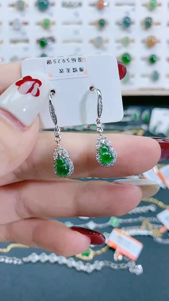 银S925镶嵌翡翠耳饰天然翡翠